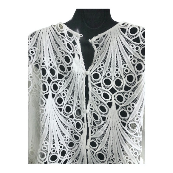 White crochet mesh eyelet laser cut style open back bell sleeve top size M new - Picture 15 of 17